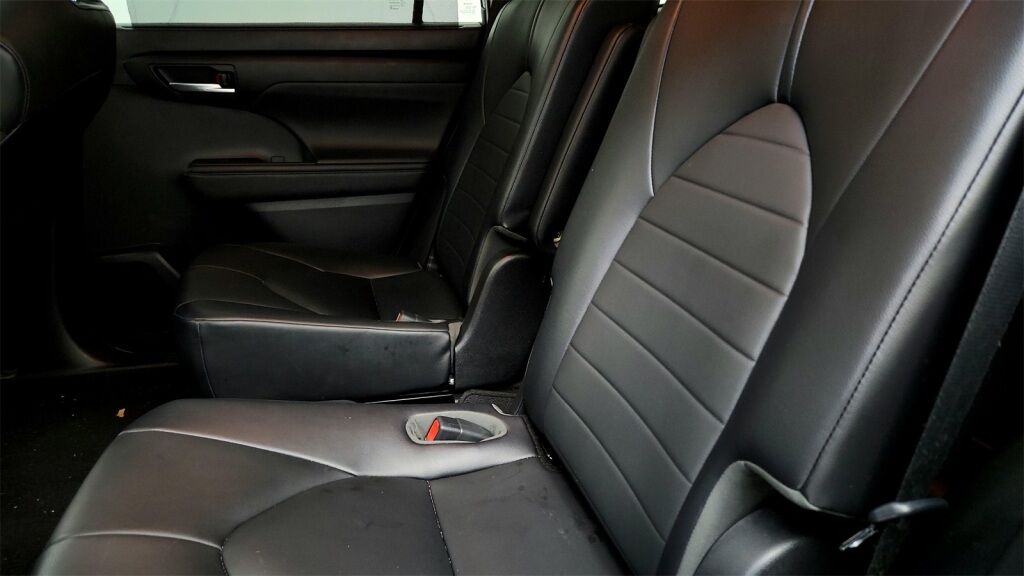 2021 Toyota Highlander XLE Laurel MD