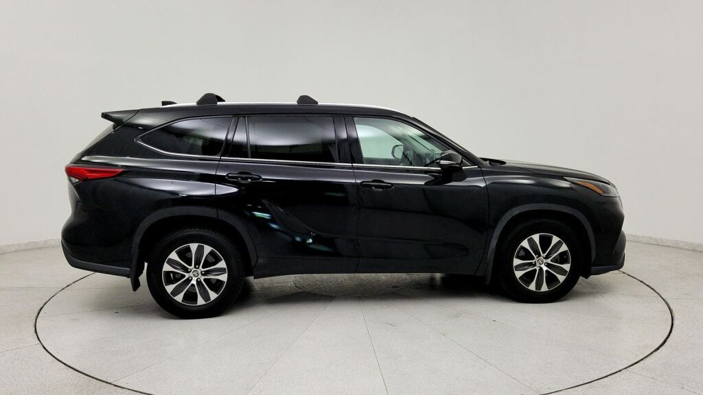 2021 Toyota Highlander XLE Laurel MD