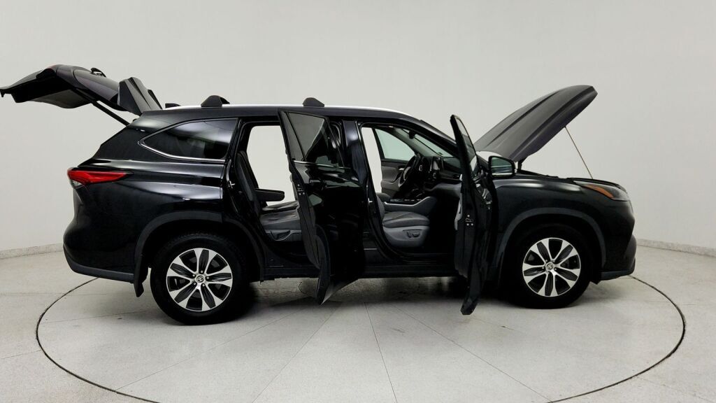 2021 Toyota Highlander XLE Laurel MD