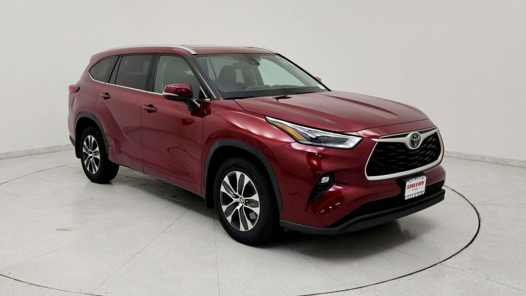 2021 Toyota Highlander XLE