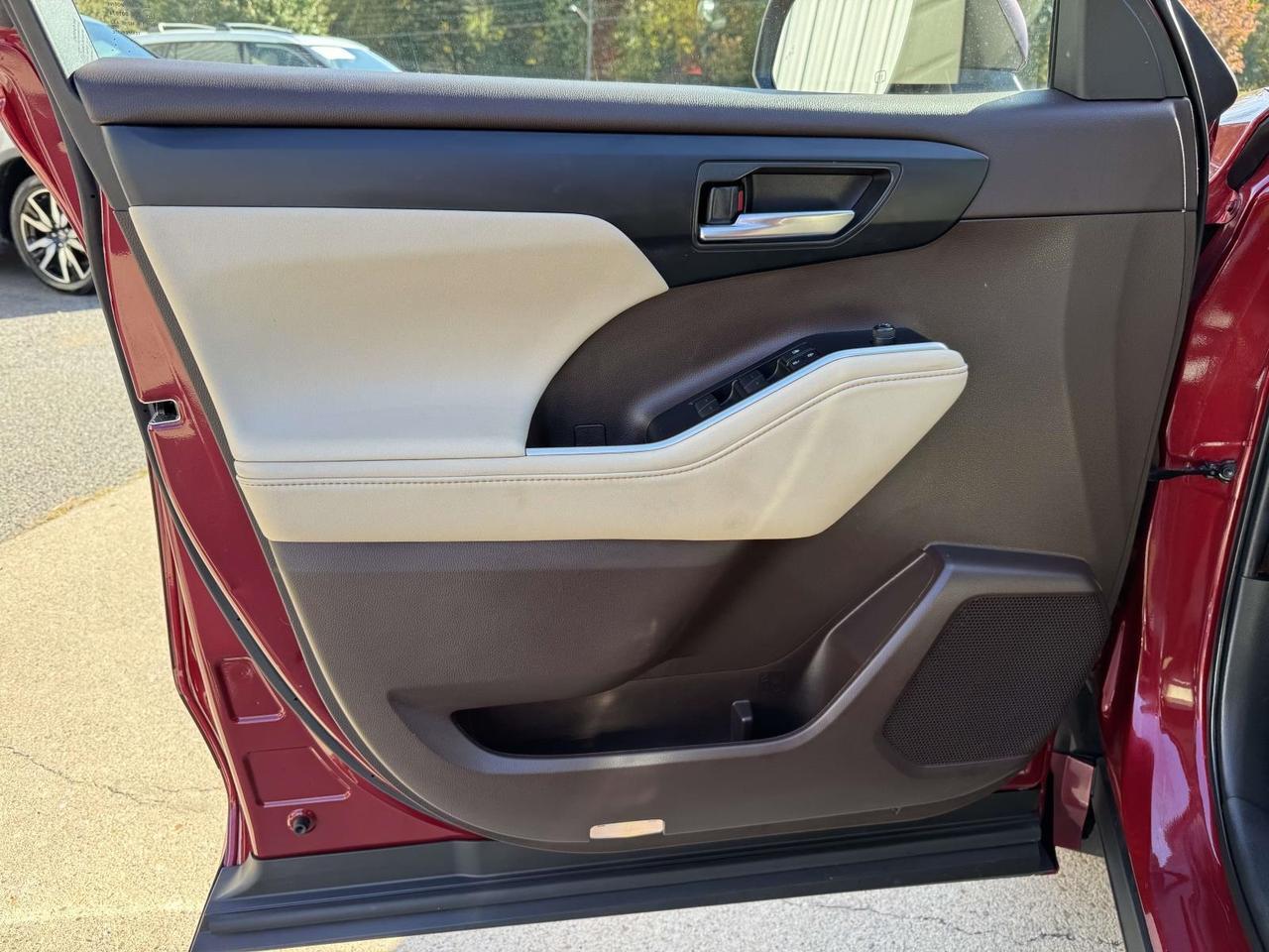 2021 Toyota Highlander XLE Fredericksburg VA