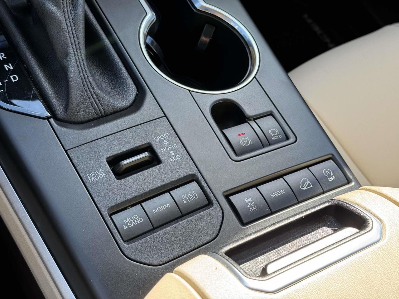 2021 Toyota Highlander XLE Fredericksburg VA