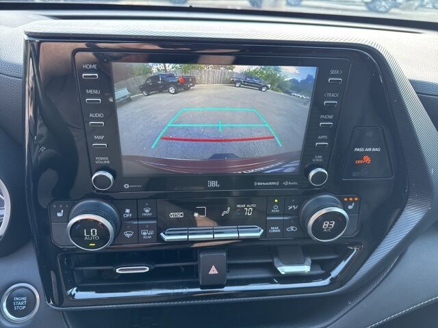 2021 Toyota Highlander XSE  TX