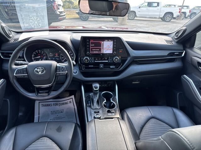 2021 Toyota Highlander XSE  TX