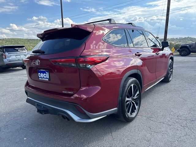 2021 Toyota Highlander XSE  TX