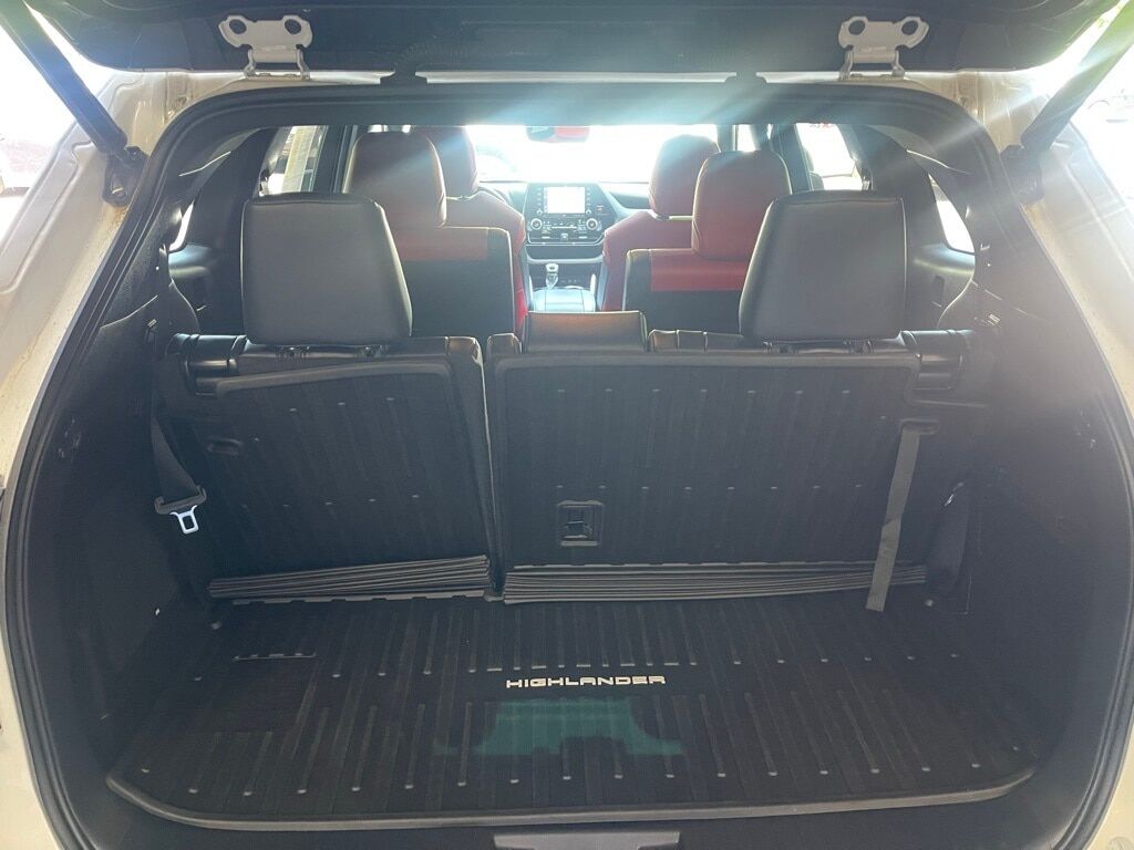 2021 Toyota Highlander XSE Orange MA