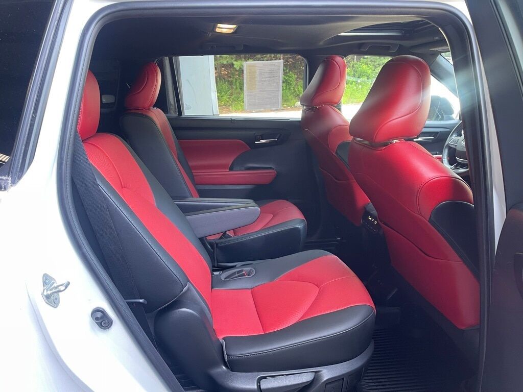 2021 Toyota Highlander XSE Orange MA