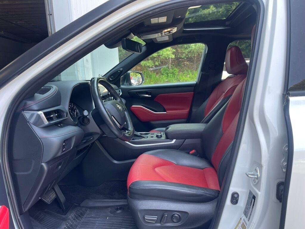 2021 Toyota Highlander XSE Orange MA