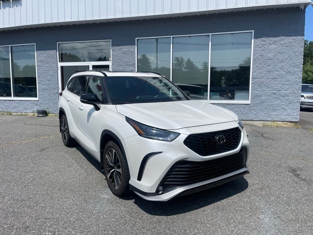 2021 Toyota Highlander XSE Orange MA