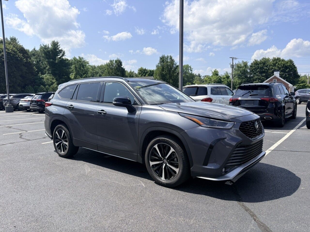 2021 Toyota Highlander XSE