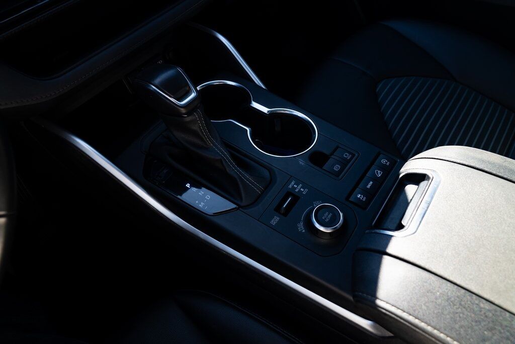 2021 Toyota Highlander XSE Milwaukie OR