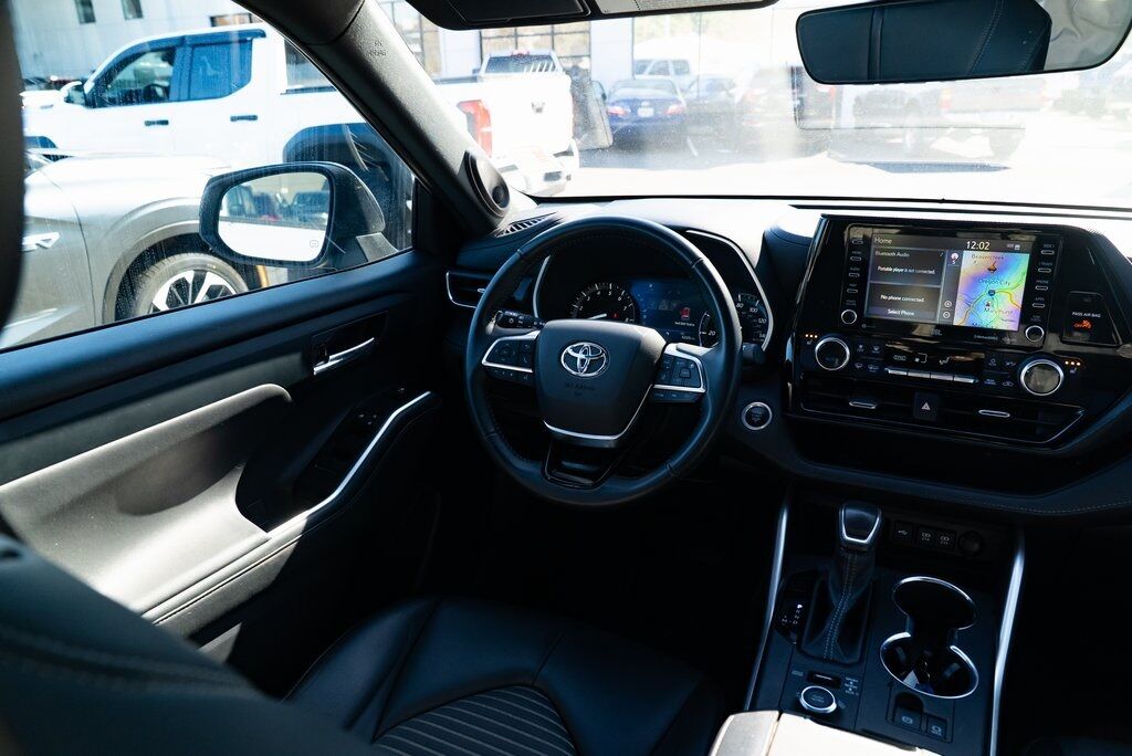 2021 Toyota Highlander XSE Milwaukie OR