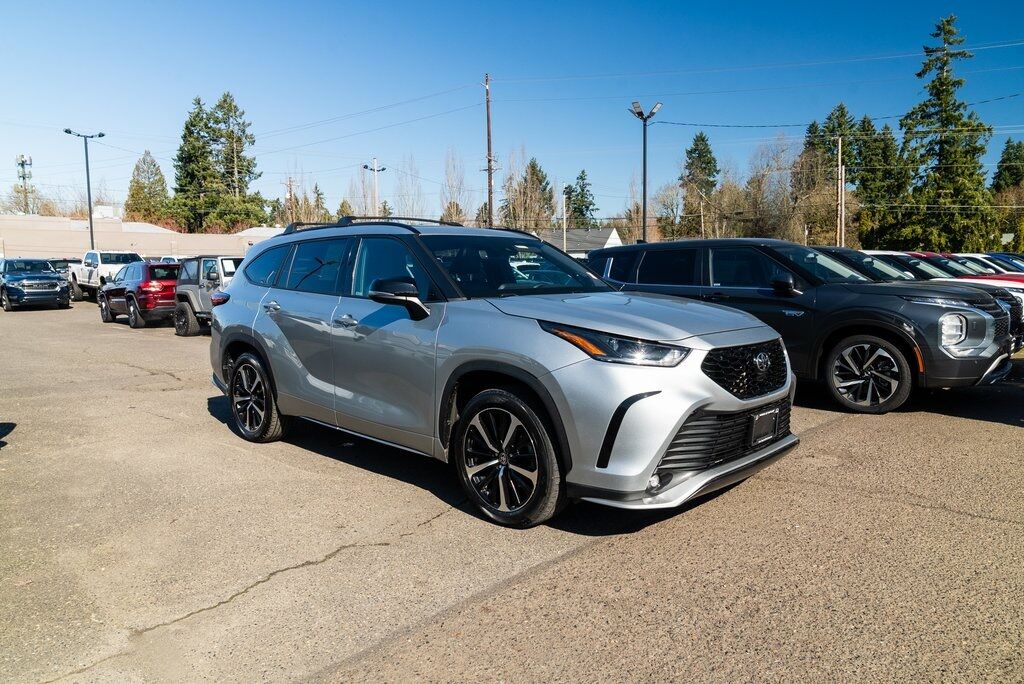 2021 Toyota Highlander XSE Milwaukie OR