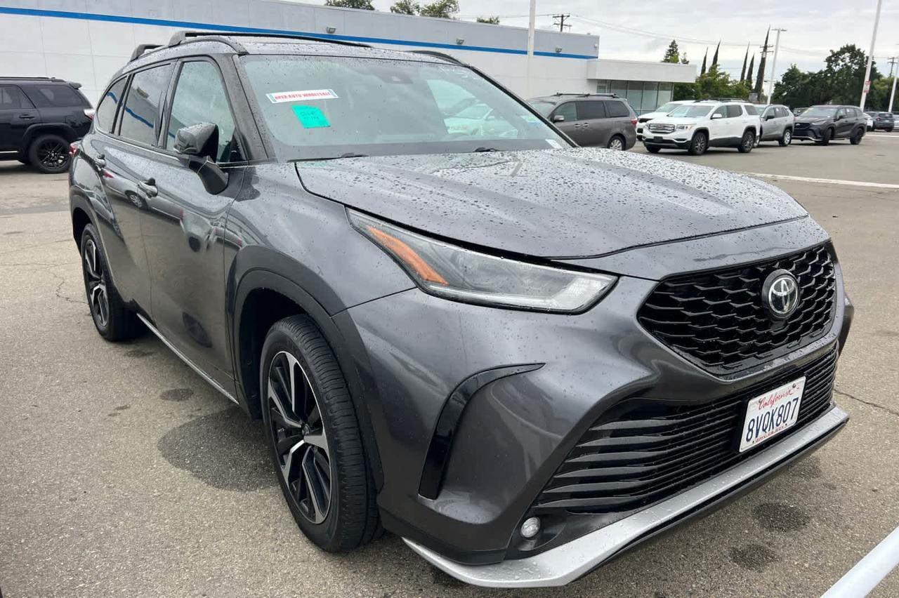 2021 Toyota Highlander XSE