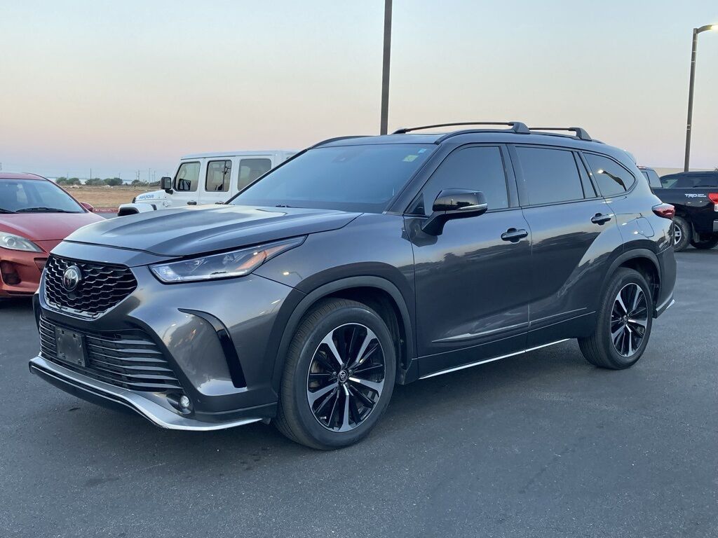 2021 Toyota Highlander XSE