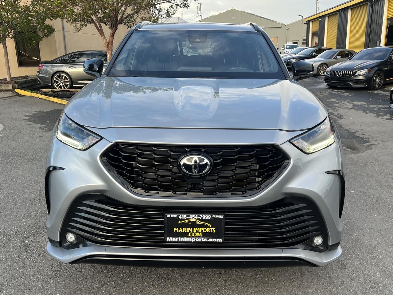 2021 Toyota Highlander XSE photo 2