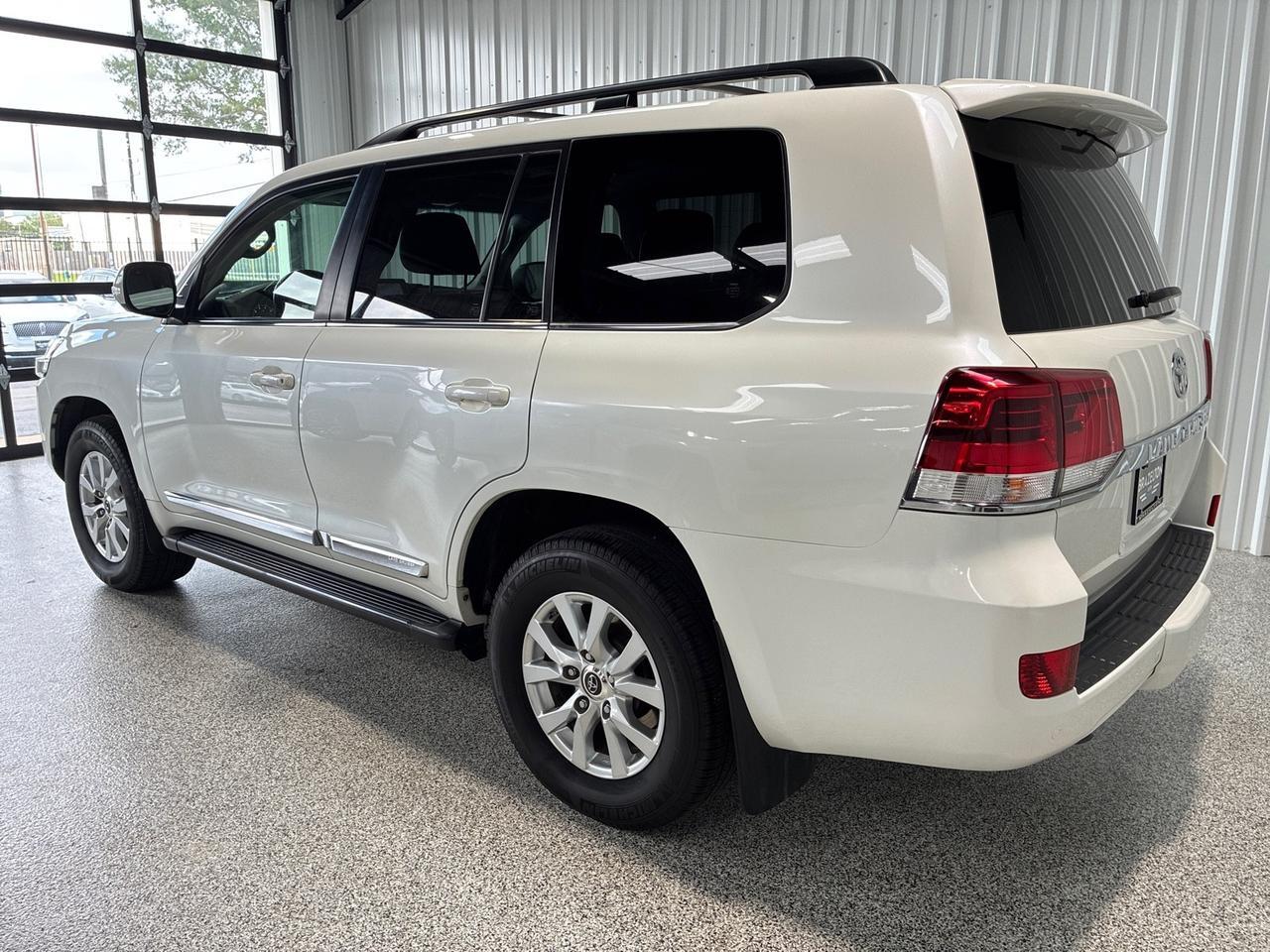 2021 Toyota Land Cruiser 49k Miles