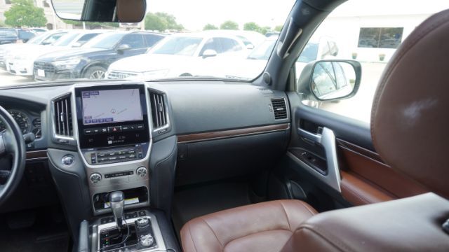 2021 Toyota Land Cruiser BASE Laredo TX