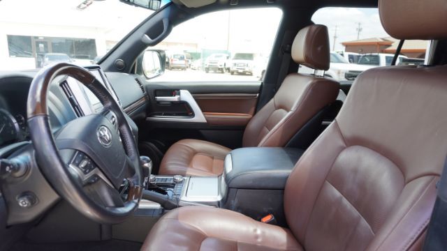 2021 Toyota Land Cruiser BASE Laredo TX