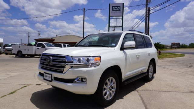 2021 Toyota Land Cruiser BASE Laredo TX
