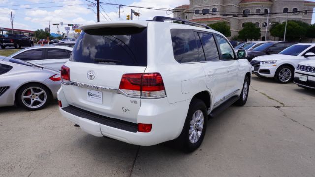 2021 Toyota Land Cruiser BASE Laredo TX