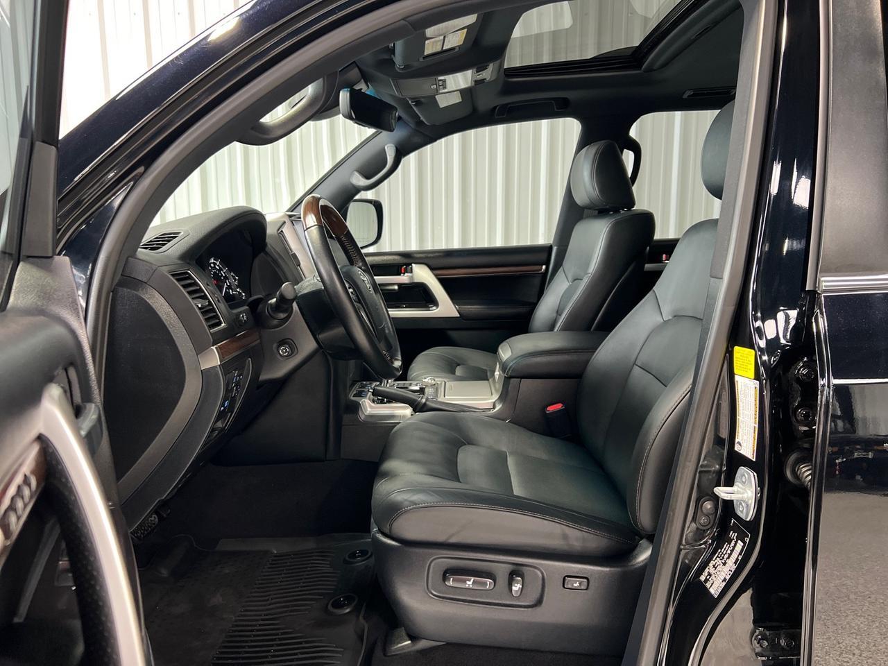 2021 Toyota Land Cruiser Heritage Edition, 3rd Row Seating, King Shock Lift, Total Chaos UCAs, Slee Offroad Sliders, Only 24k Miles Houston TX