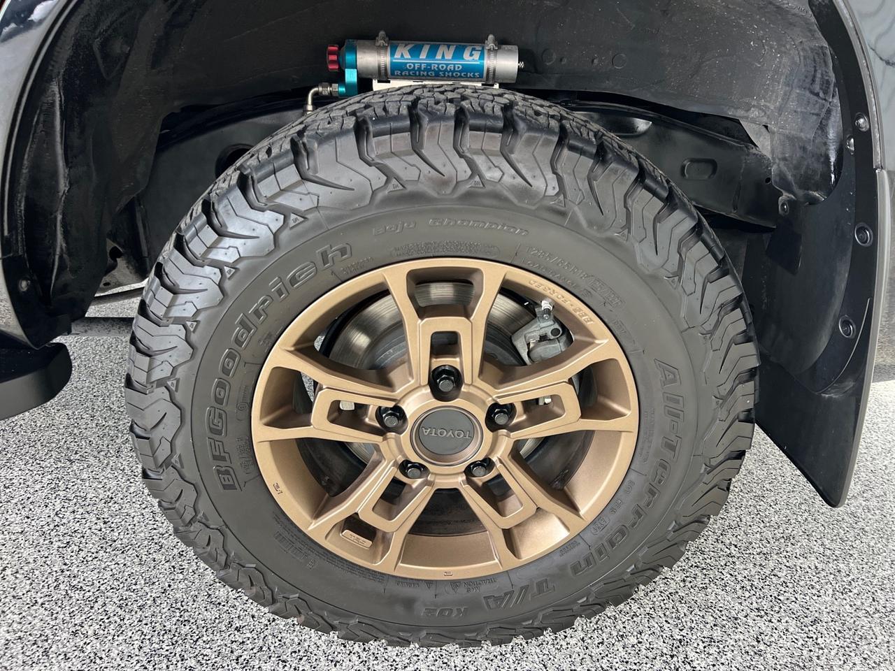 2021 Toyota Land Cruiser Heritage Edition, 3rd Row Seating, King Shock Lift, Total Chaos UCAs, Slee Offroad Sliders, Only 24k Miles Houston TX