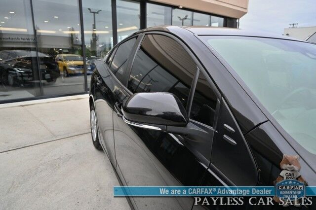 2021 Toyota Prius L Eco Hybrid / Power Locks, Windows & Mirror / Forward Collision & Lane Departure Alert / Bluetooth / Backup Camera / Cruise Control / Keyless Entry & Start / LED Headlights / 58 MPG / 1-Owner Anchorage AK
