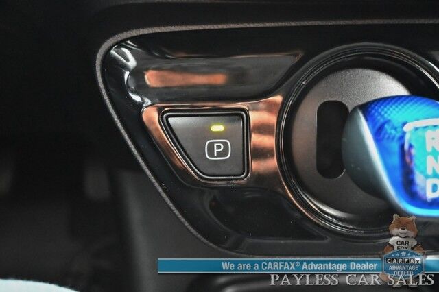 2021 Toyota Prius L Eco Hybrid / Power Mirrors, Windows & Locks / Forward Collision & Lane Departure Alert / Bluetooth / Backup Camera / Cruise Control / Keyless Entry & Start / LED Headlights / 58 MPG / 1-Owner Anchorage AK