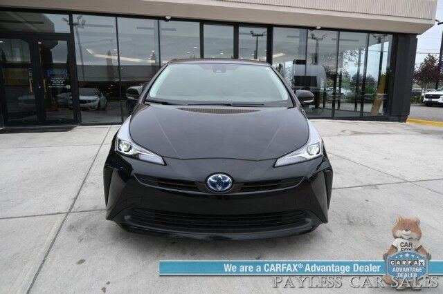 2021 Toyota Prius L Eco Hybrid / Power Mirrors, Windows & Locks / Forward Collision & Lane Departure Alert / Bluetooth / Backup Camera / Cruise Control / Keyless Entry & Start / LED Headlights / 58 MPG / 1-Owner Anchorage AK