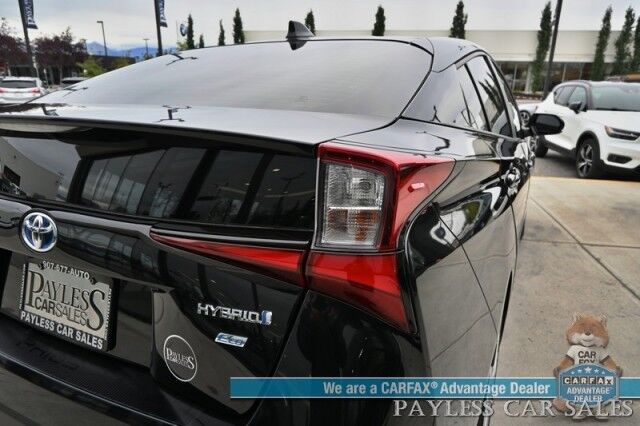 2021 Toyota Prius L Eco Hybrid / Power Mirrors, Windows & Locks / Forward Collision & Lane Departure Alert / Bluetooth / Backup Camera / Cruise Control / Keyless Entry & Start / LED Headlights / 58 MPG / 1-Owner Anchorage AK