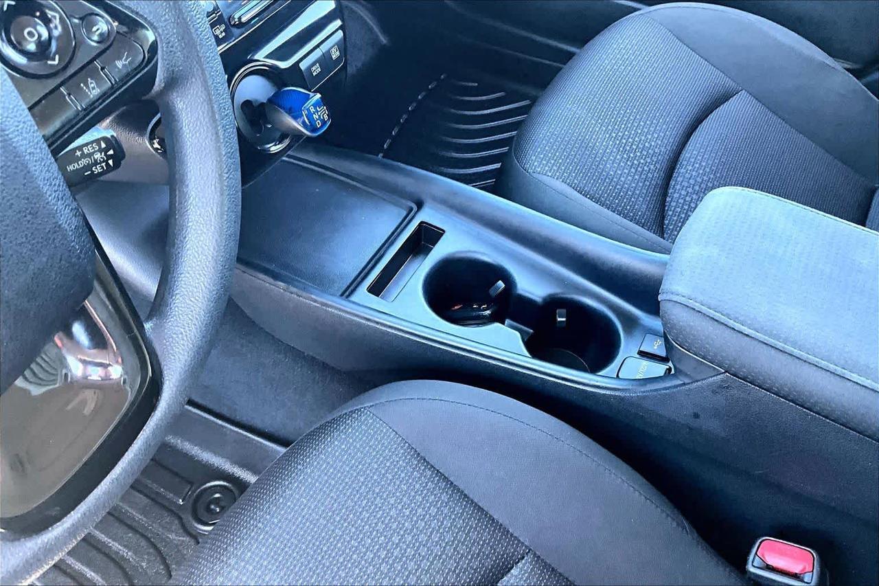 2021 Toyota Prius LE Folsom CA