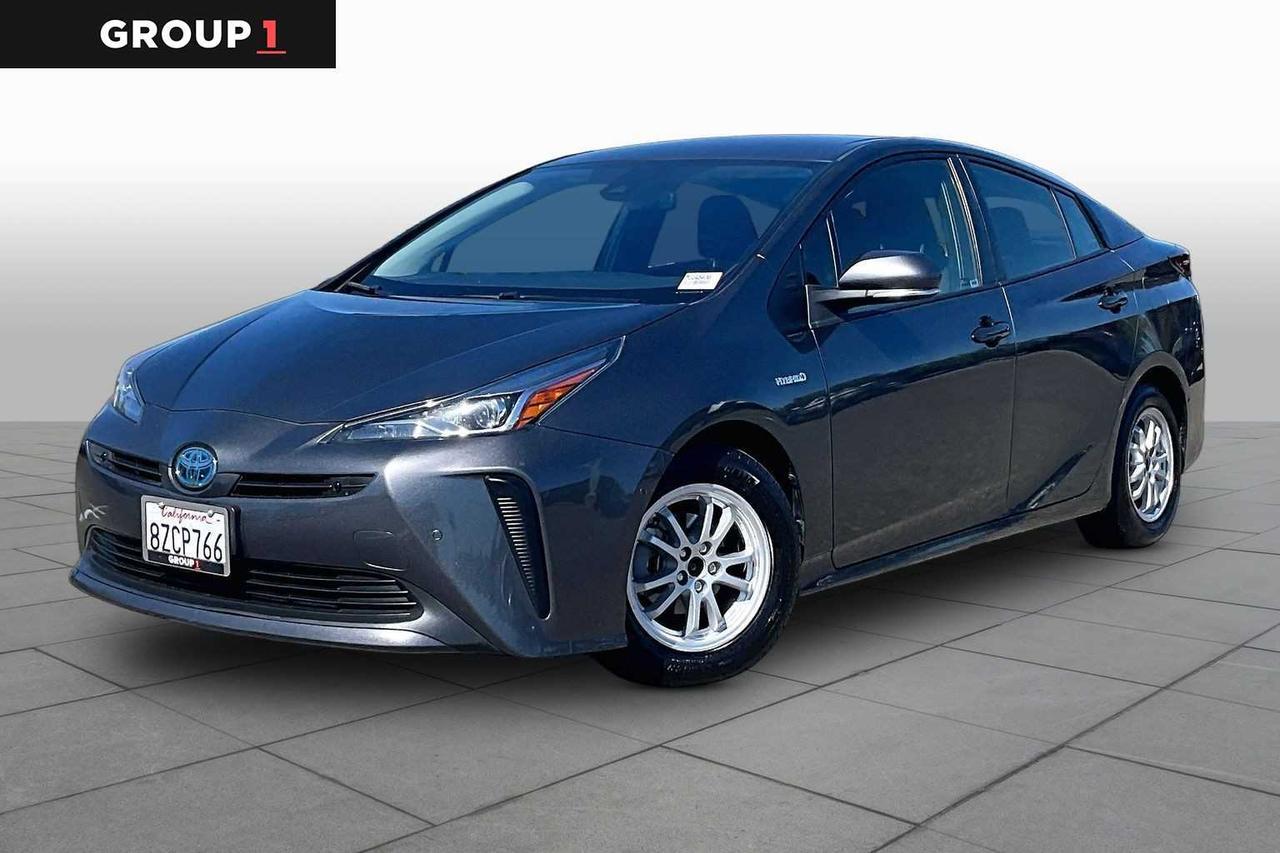 2021 Toyota Prius LE