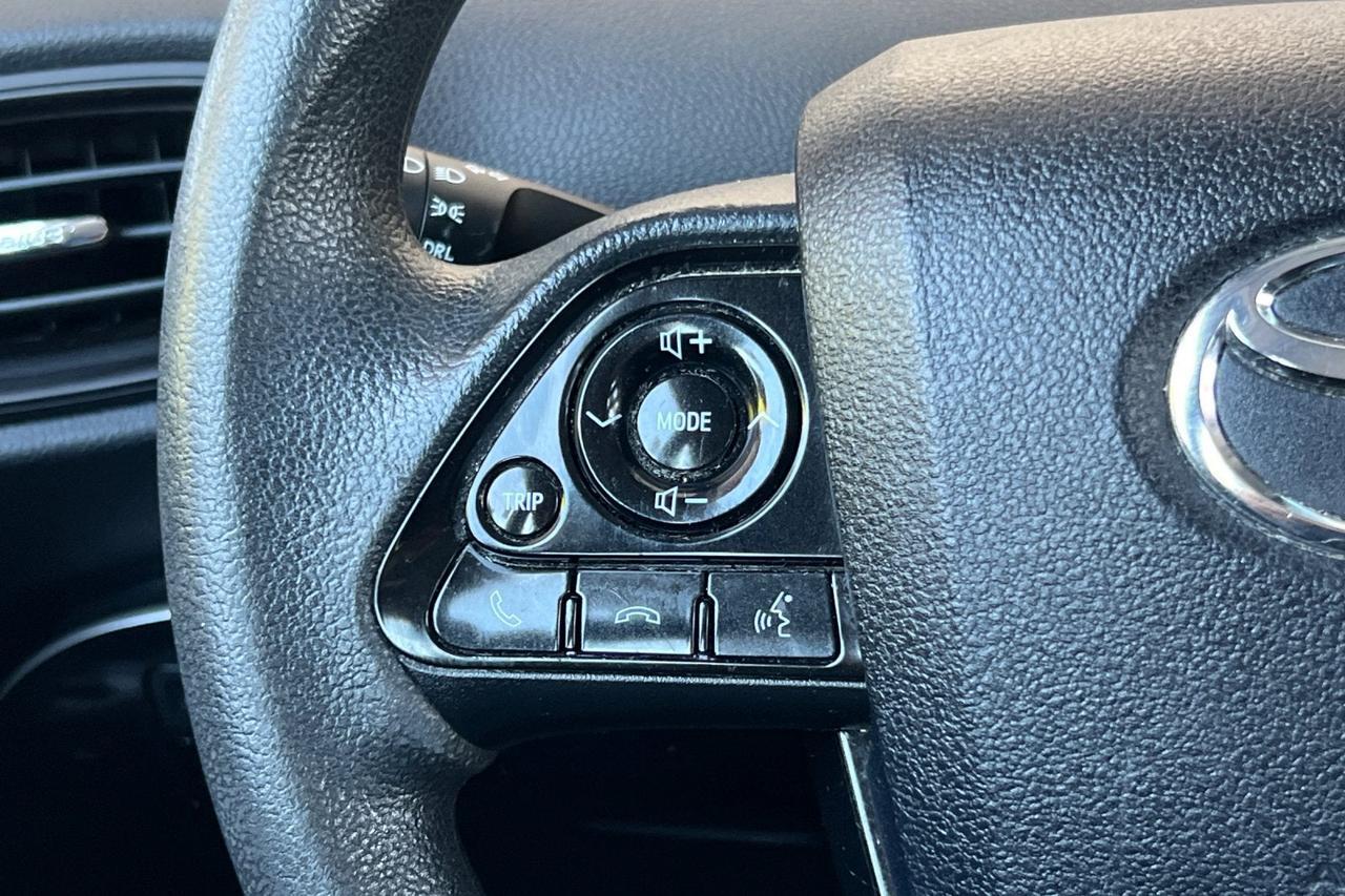 2021 Toyota Prius LE Roseville CA