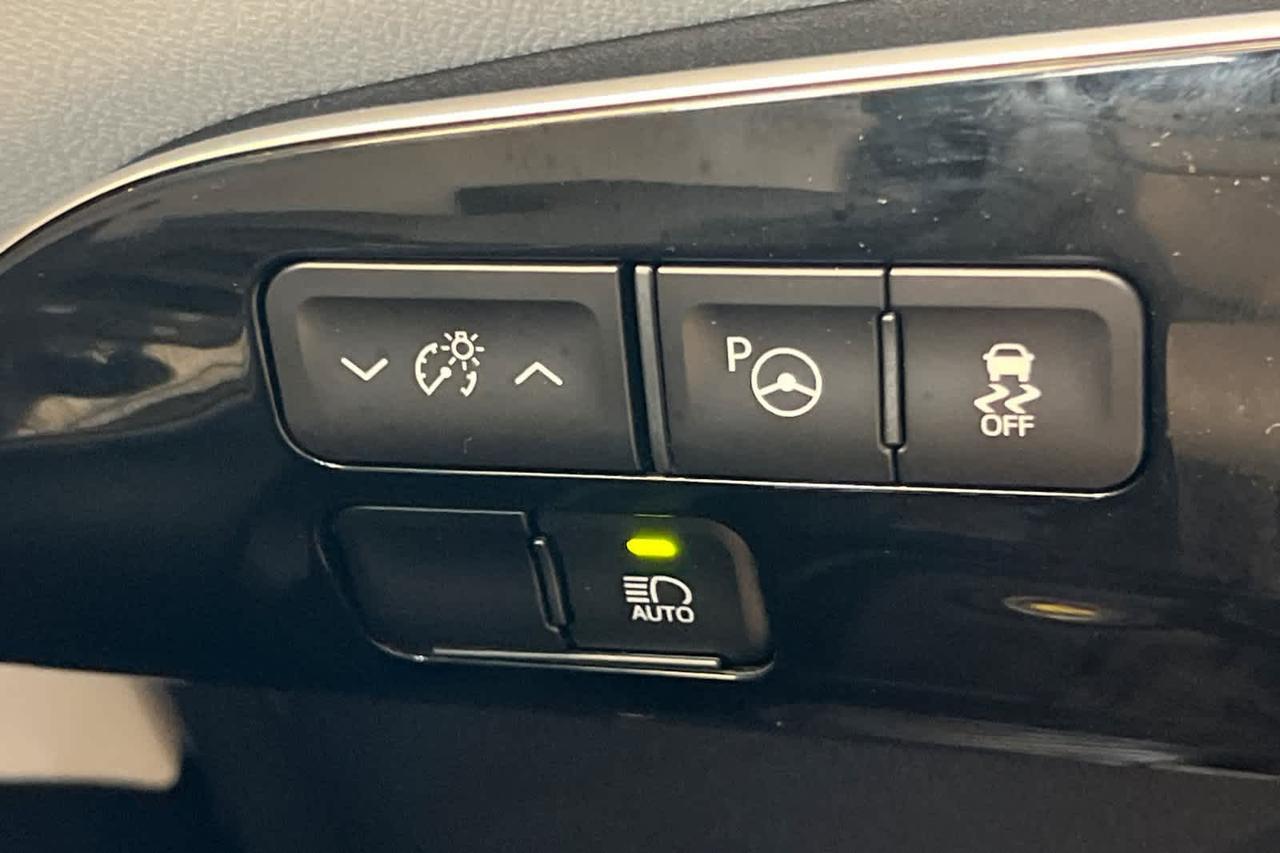 2021 Toyota Prius LE Roseville CA