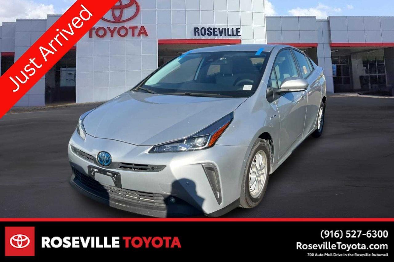 2021 Toyota Prius LE