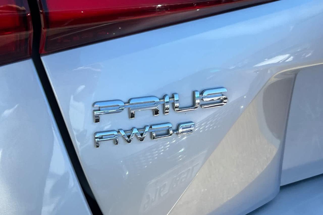 2021 Toyota Prius LE Roseville CA