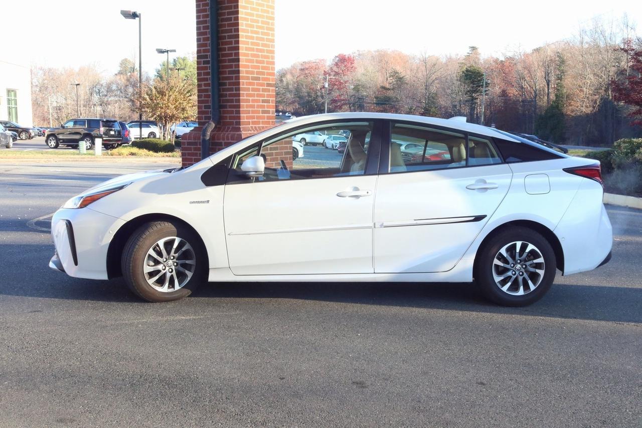 2021 Toyota Prius Limited Fredericksburg VA