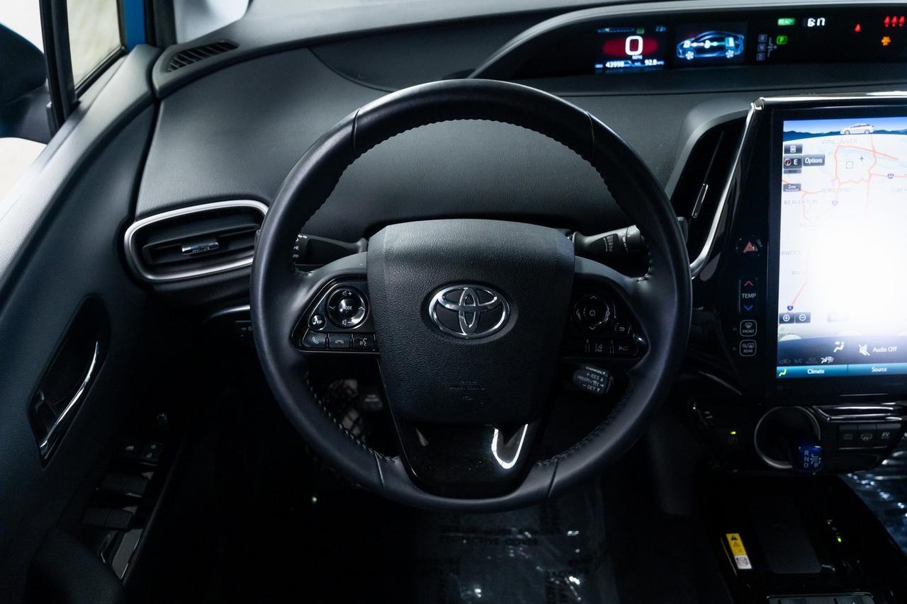 2021 Toyota Prius Prime LE 1 Owner Heated Seats Back-Up Camera Portland OR