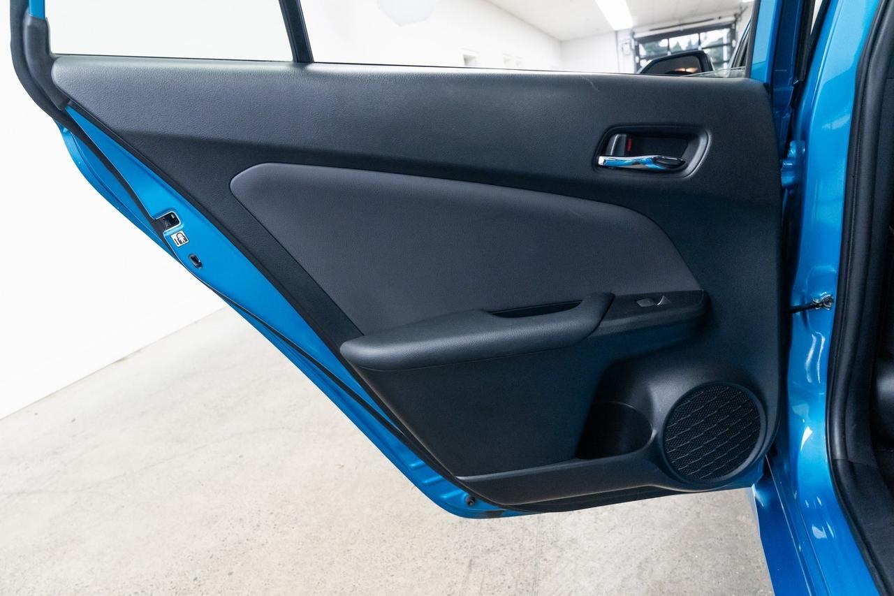 2021 Toyota Prius Prime LE 1 Owner Heated Seats Back-Up Camera Portland OR