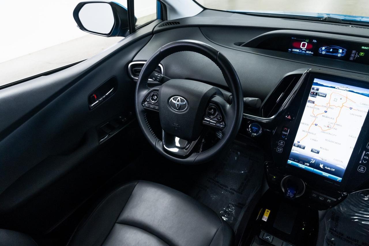 2021 Toyota Prius Prime LE 1 Owner Heated Seats Back-Up Camera Portland OR