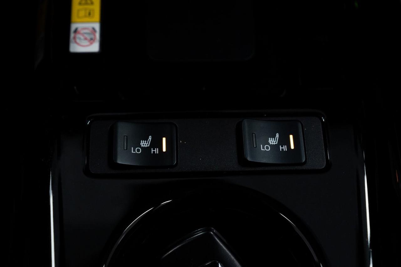 2021 Toyota Prius Prime LE 1 Owner Heated Seats Back-Up Camera Portland OR