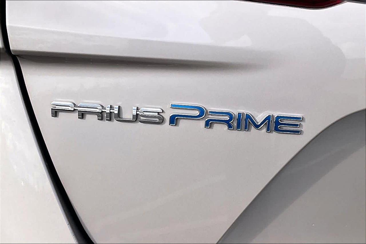 2021 Toyota Prius Prime LE Roseville CA