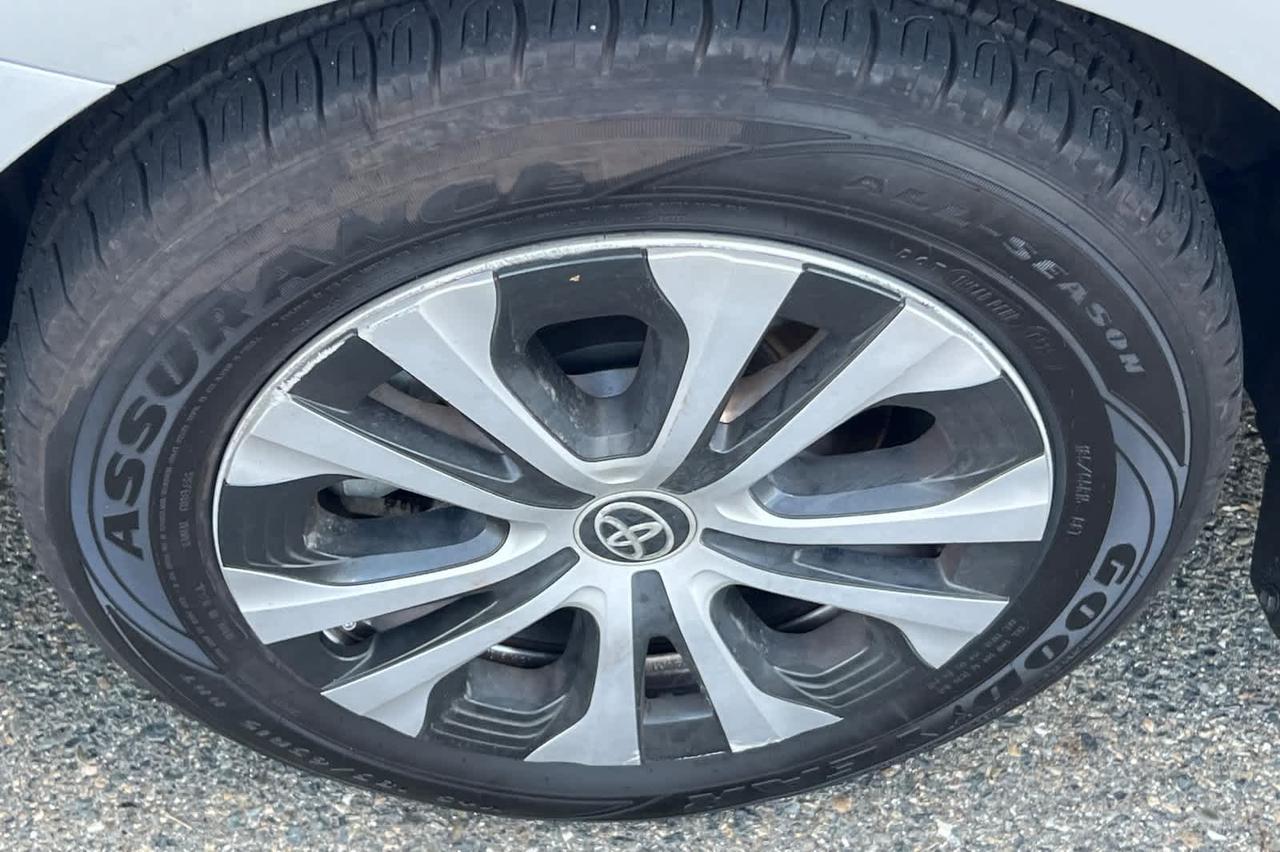 2021 Toyota Prius Prime Limited Roseville CA