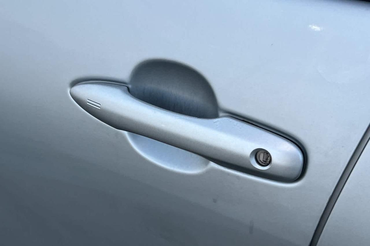 2021 Toyota Prius Prime Limited Roseville CA