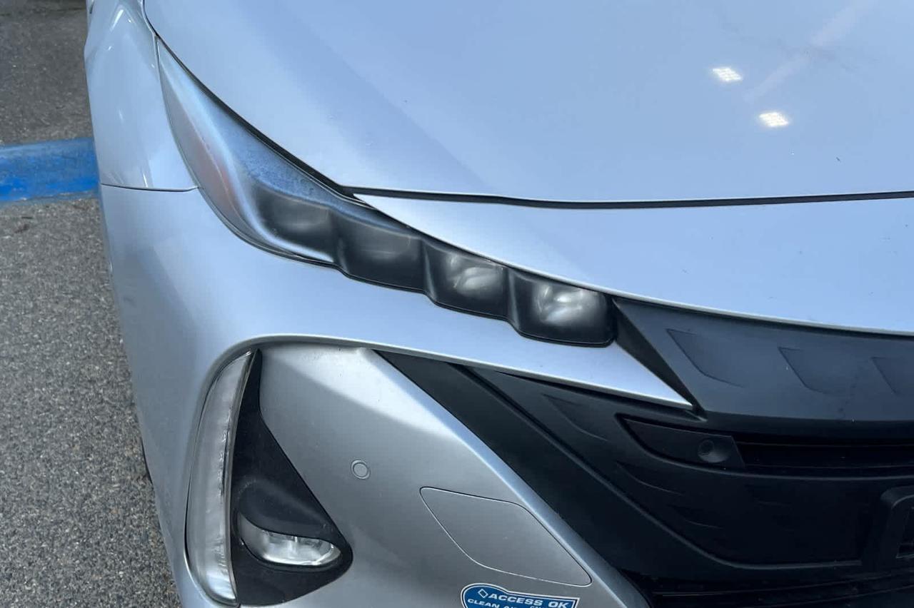 2021 Toyota Prius Prime Limited Roseville CA