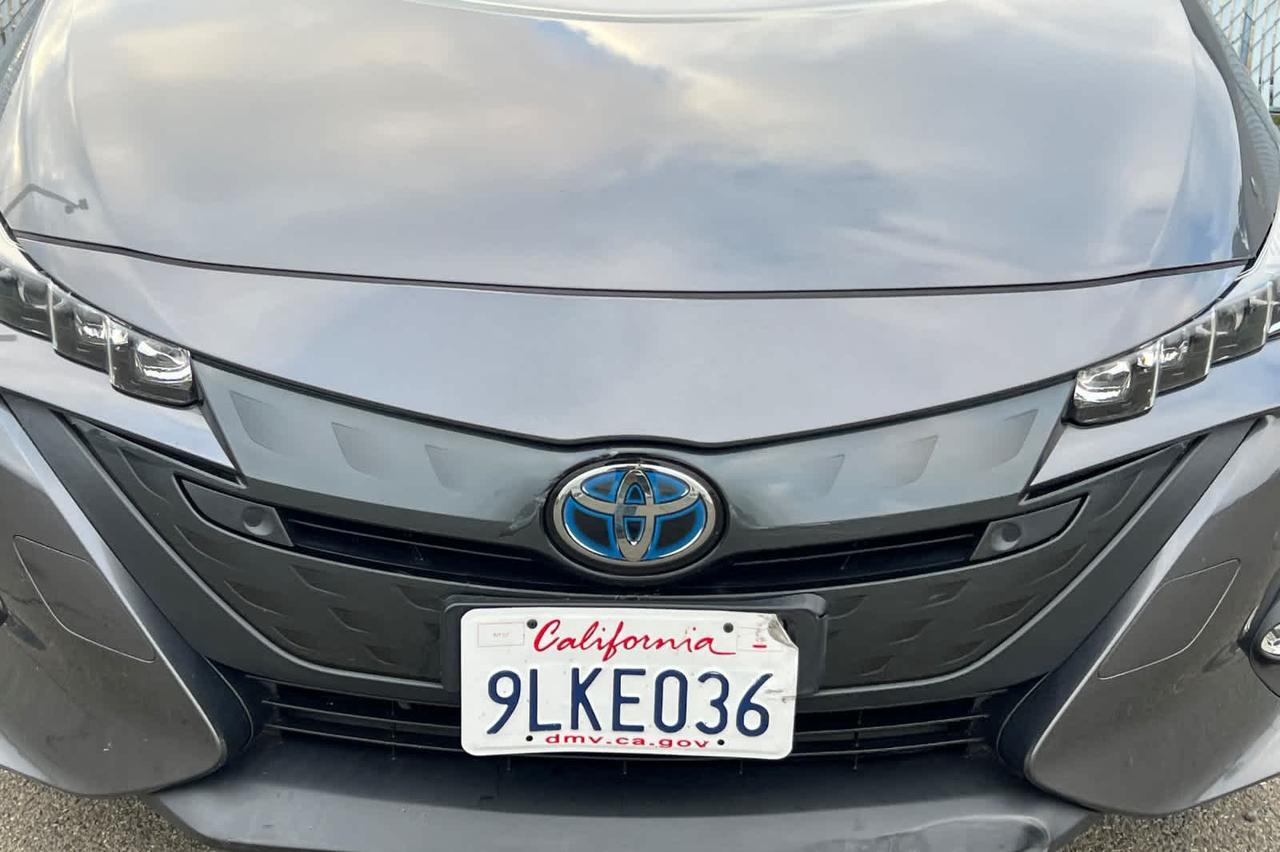 2021 Toyota Prius Prime Limited Roseville CA