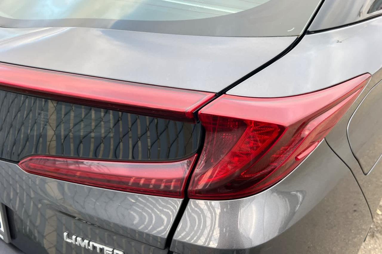 2021 Toyota Prius Prime Limited Roseville CA