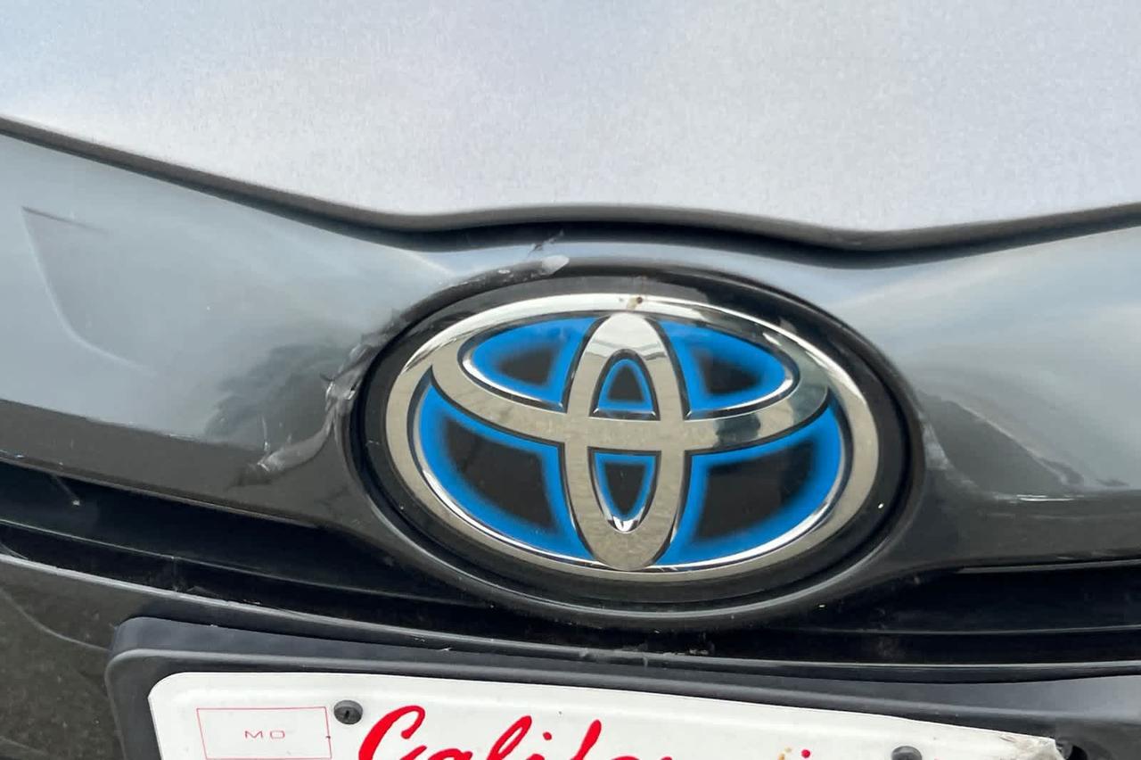2021 Toyota Prius Prime Limited Roseville CA