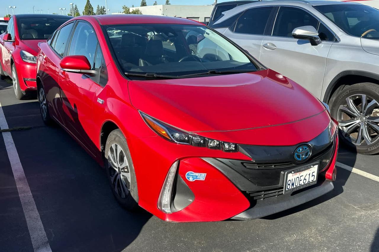 2021 Toyota Prius Prime XLE